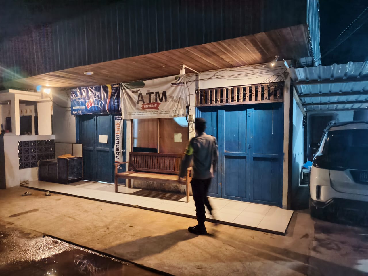 Piket Polsek Delang melaksanakan giat patroli Tempat Objek Vital